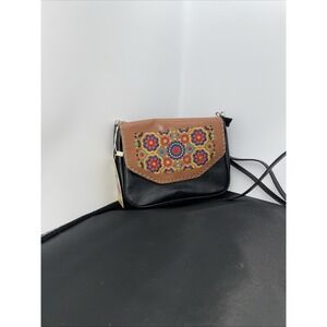 Lavishly Vegan Cross Over Chech Style NWT Bag